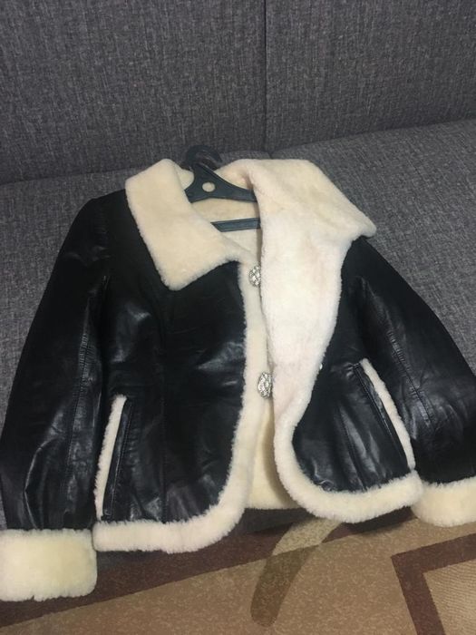 Продам дублёнку новая