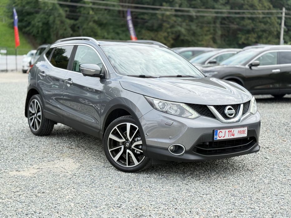 Nissan Qashqai Xenon, panoramic, camera 360