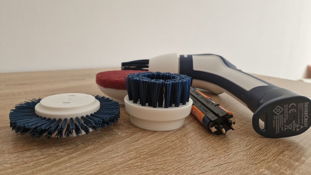 Мултифункционална четка за почистване