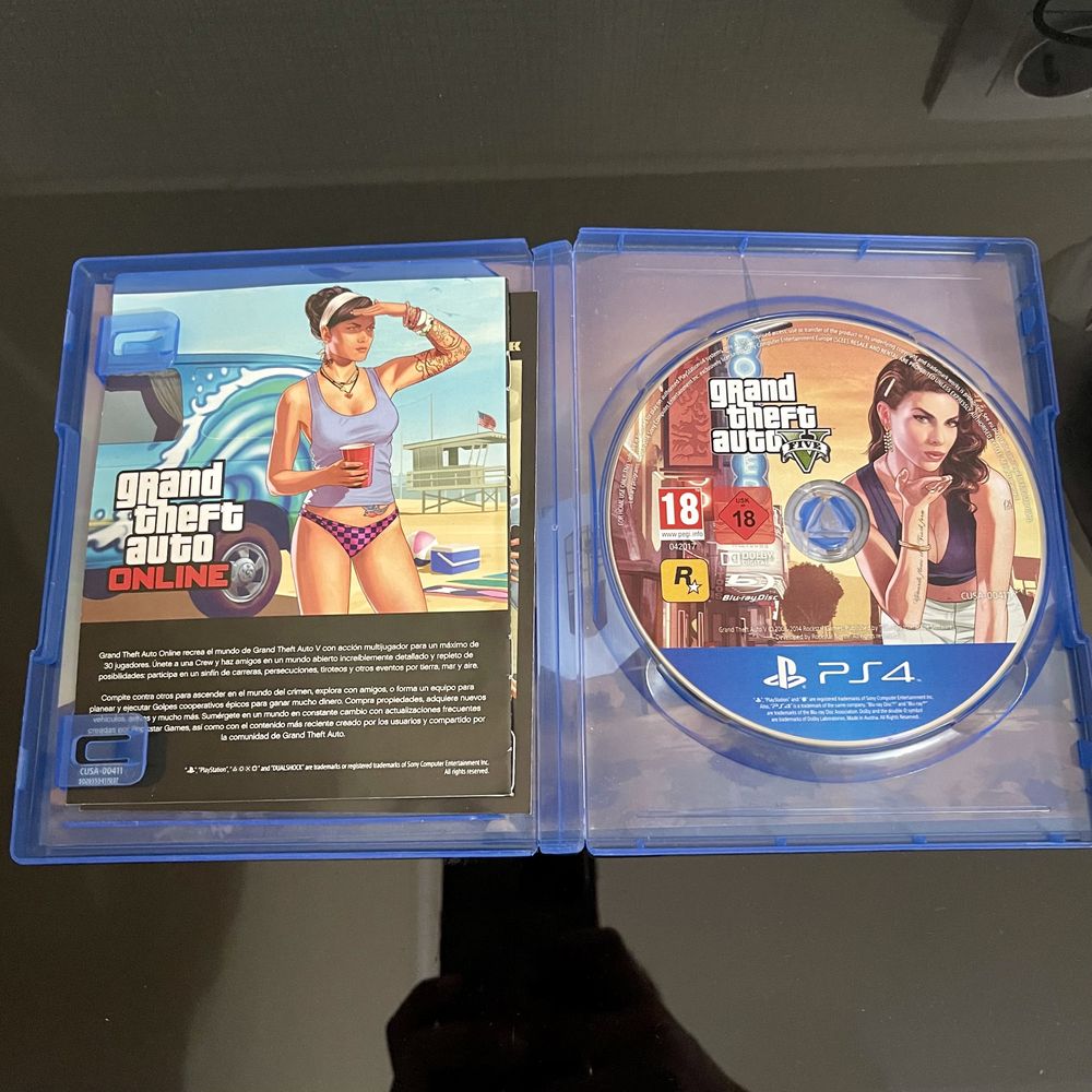 Диск GTA 5 на PlayStation 4 / PS4 / ГТА 5 Плейстейшен