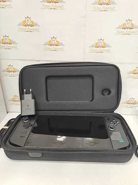 Lenovo Legion GO cu SSD 512gb-jocuri instalate (garantie Emag)