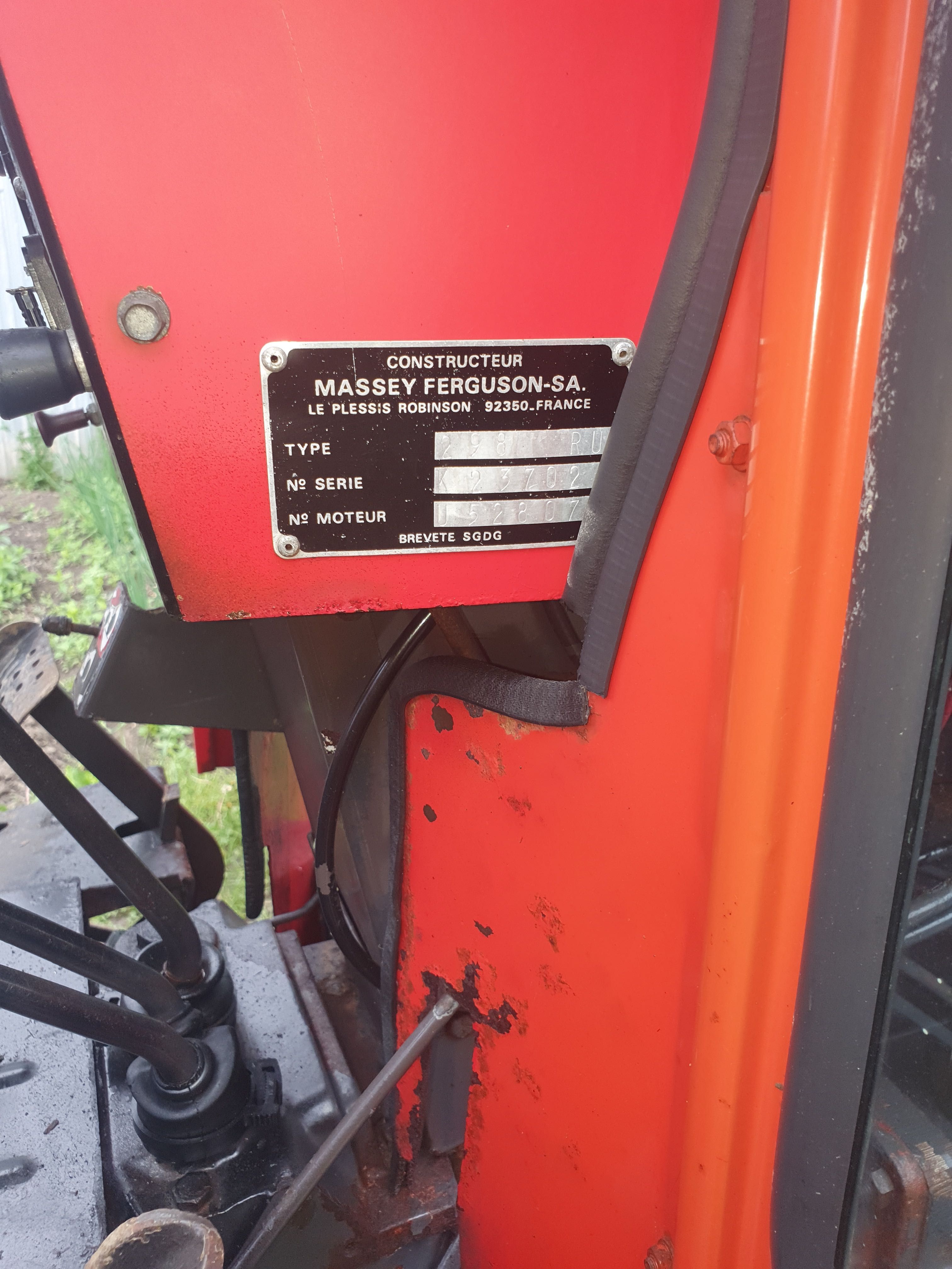 Vand tractor Massey Ferguson 4x4