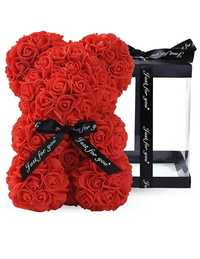 Мече от рози в луксозна кутия с панделка за подарък