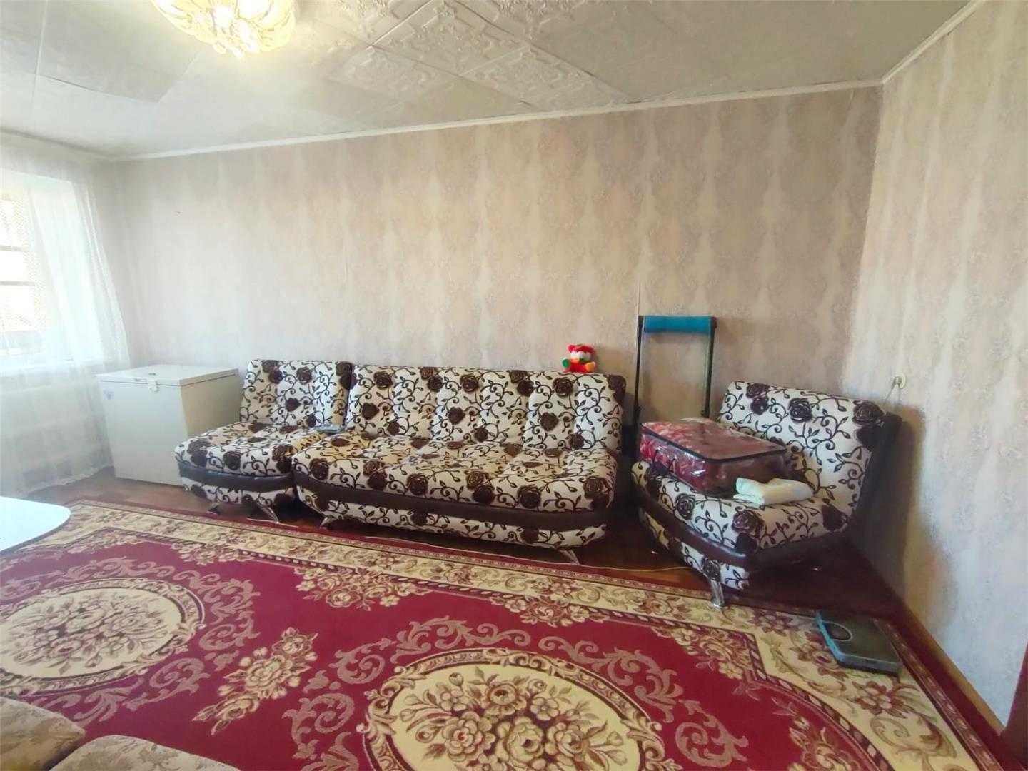 Продается  2-х комнатная квартира в центре Сортировки