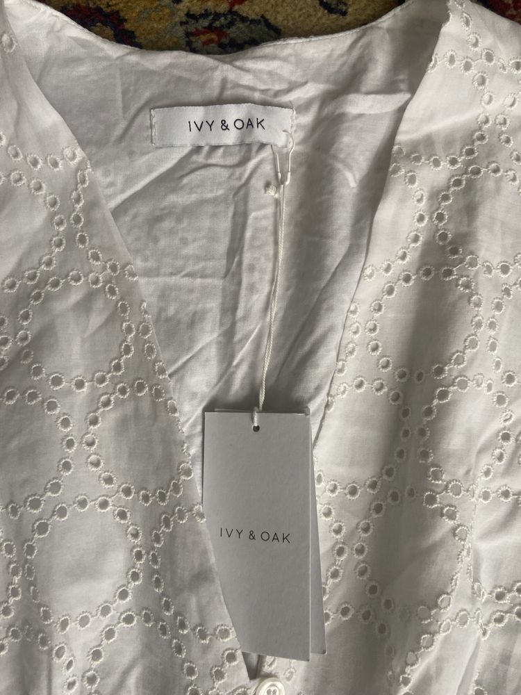 Нова, с етикет бяла рокля Ivy&Oak, размер 38