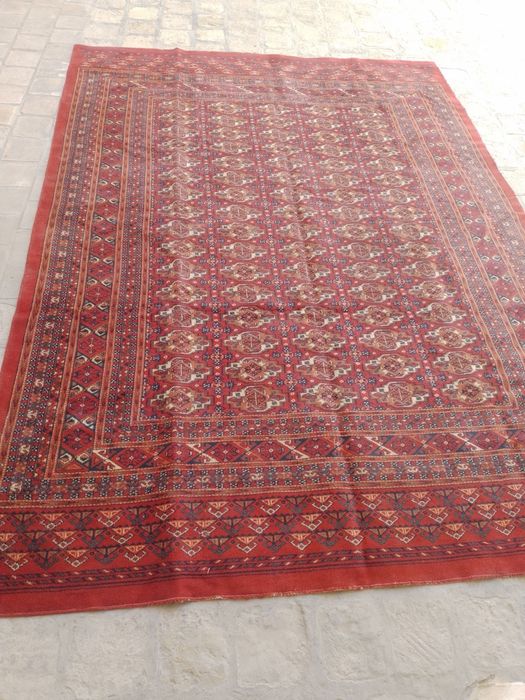 Гилам сотилади. Ковер 4 на 3