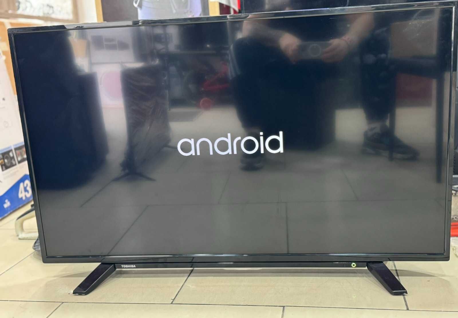Телевизор Toshiba 43UA2063DG 4K Ultra HD Smart TV.