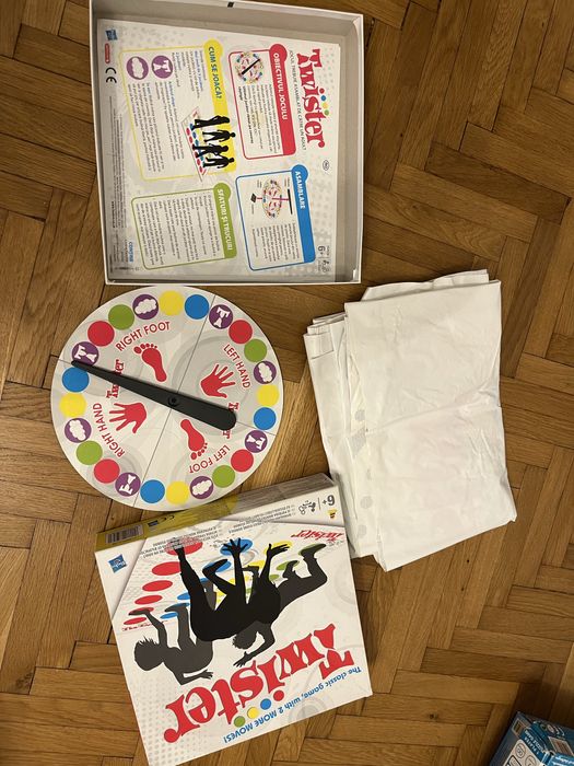Joc distractiv pentru toată familia – Twister