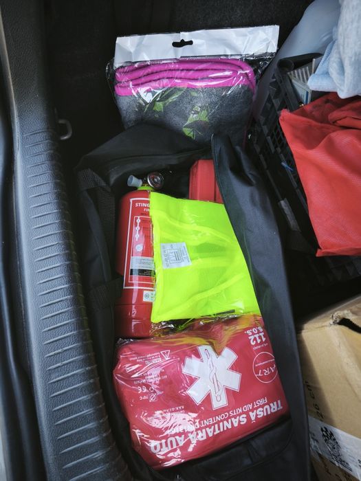 Trusa auto Valabilitatea  5 ANI, Omologate rar