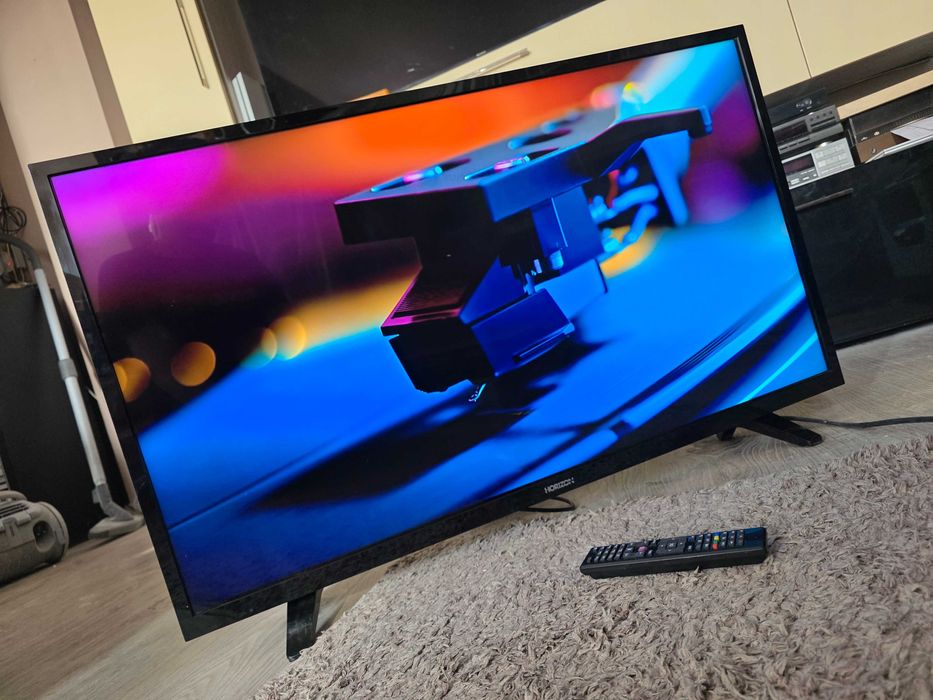 Televizor Horizon 100cm , SMART / YOUTUBE / NETFLIX