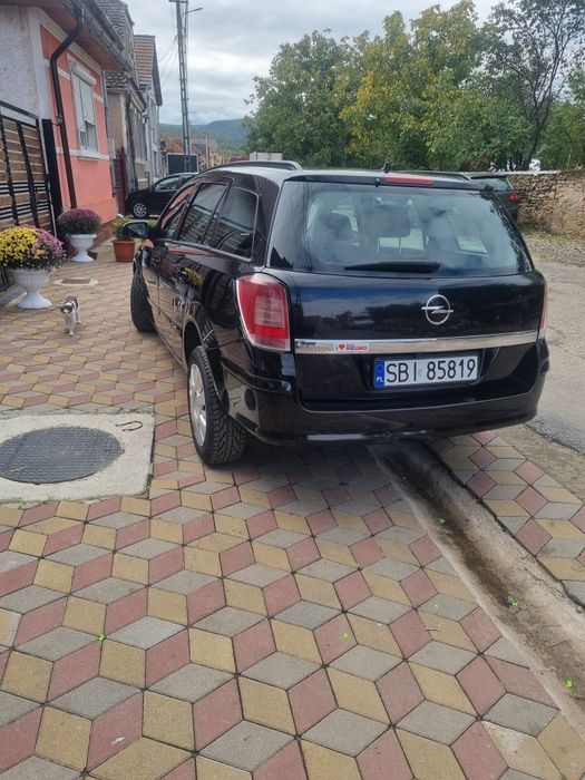 Vând Opel astra 2008