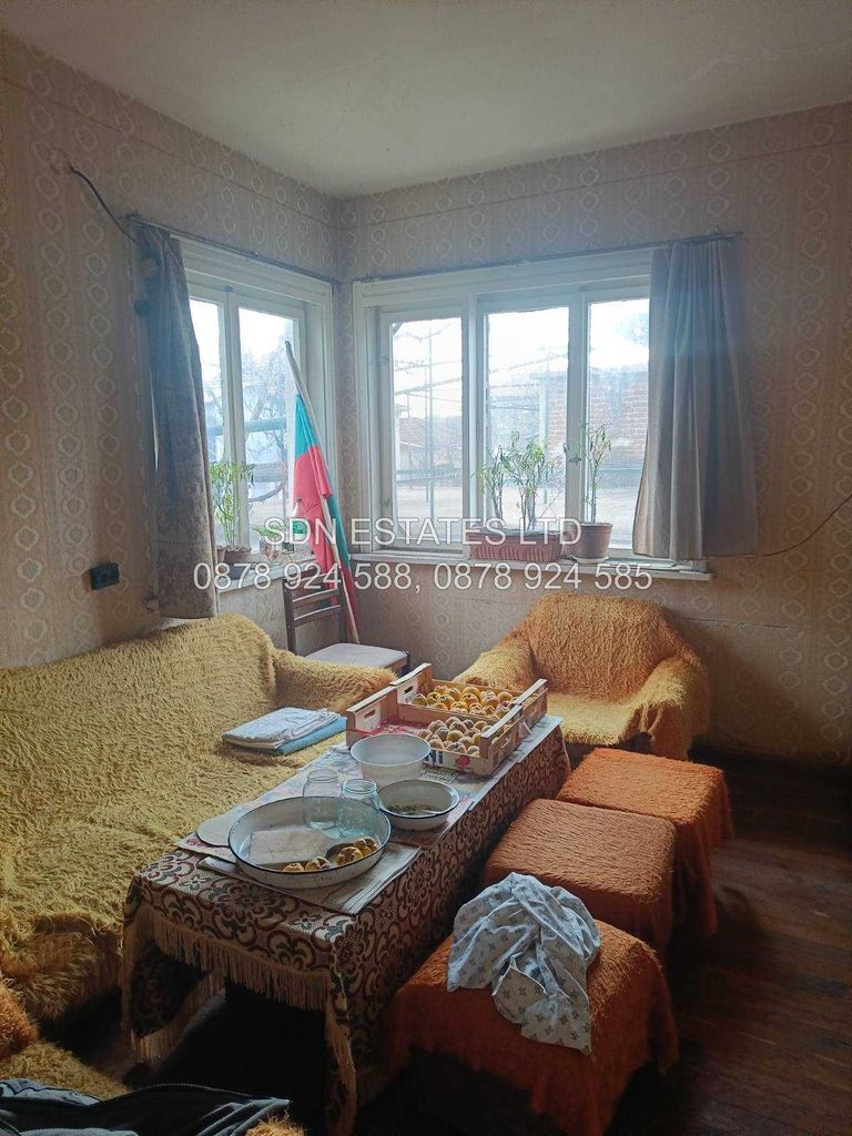 Продава се Къща в Казанлък - 162 кв.м за 532 €/кв.м - Снимка #2