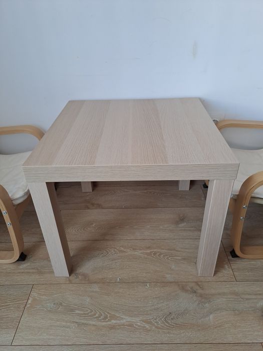 Masuta si scaune Ikea, pentru copii