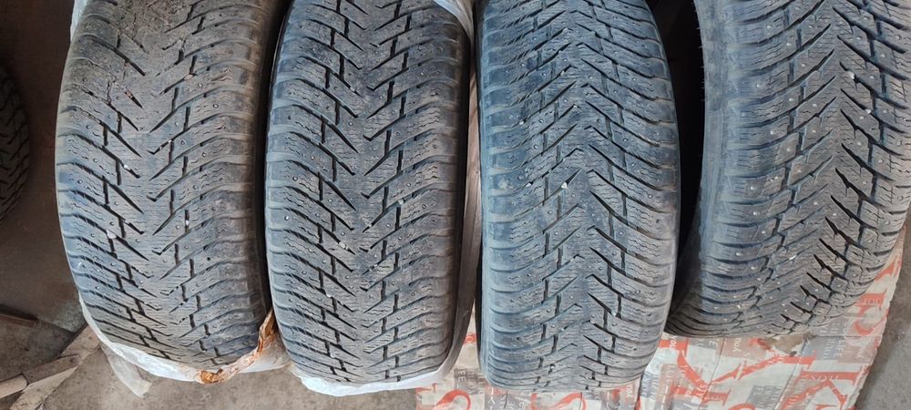 Продам резину Nokian Hakkapeliitta 285/50 R20