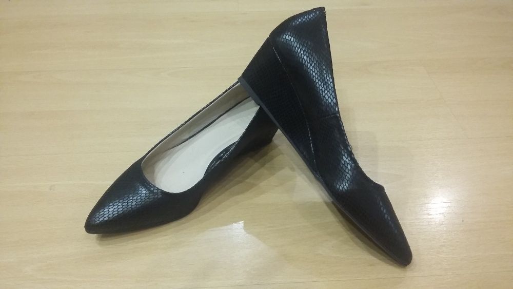 Нови дамски обувки