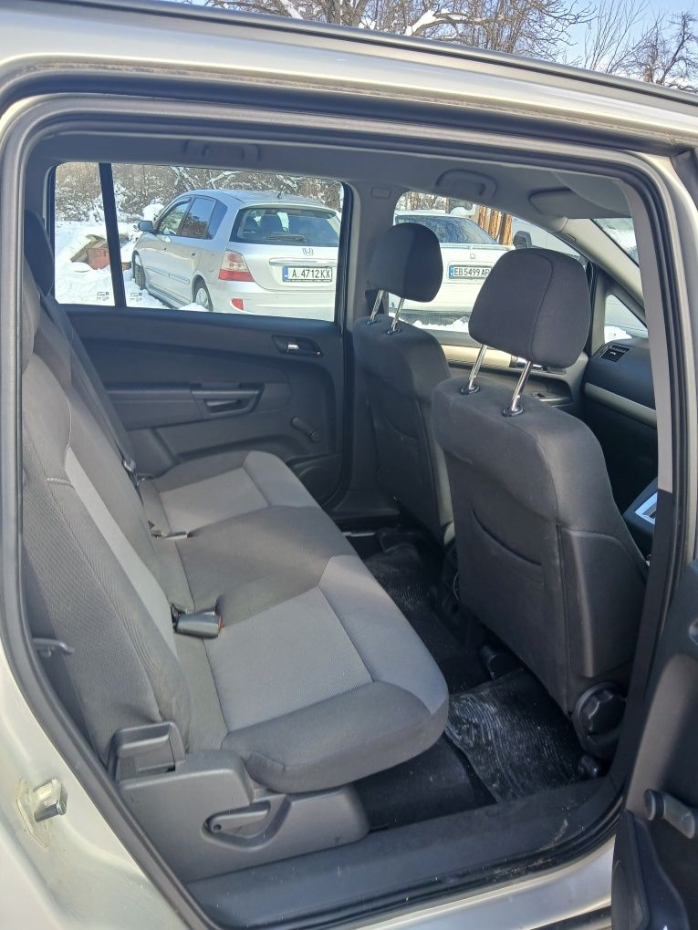 Opel Zafira B / Опел Зафира Б 2.2 direct Z22 на части