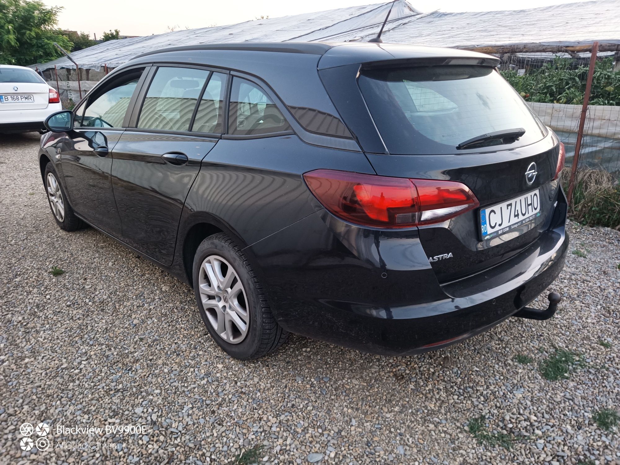 Opel Astra K 2016 ușor avariat lovit perfect funcțional