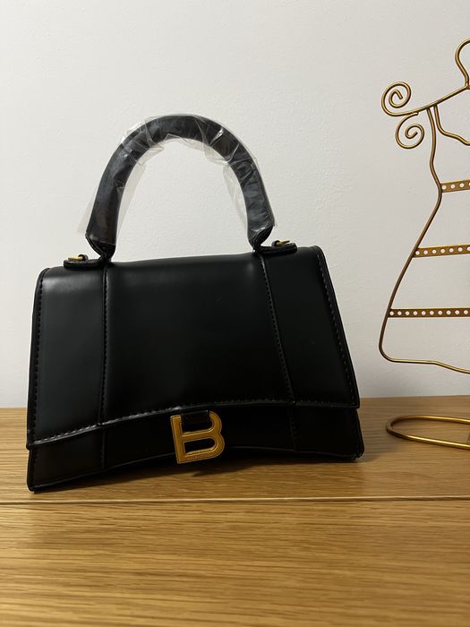 Geanta Balenciaga