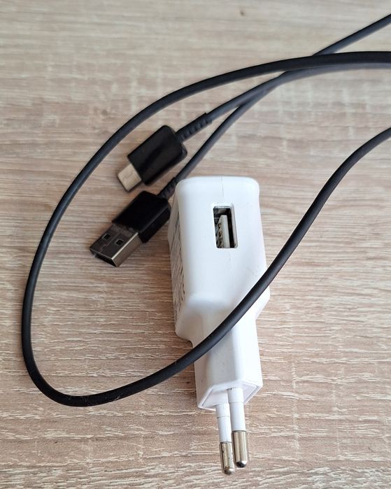 Адаптер и кабел Samsung 15 w