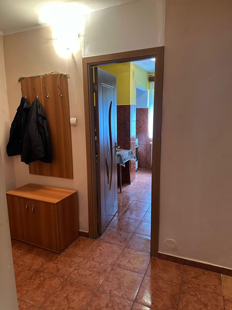 Vand apartament 3 camere, decomandat, etaj 1, Alfa