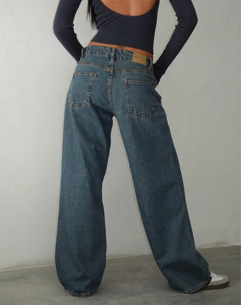 Roomy extra wide low rise jeans -brown blue acid