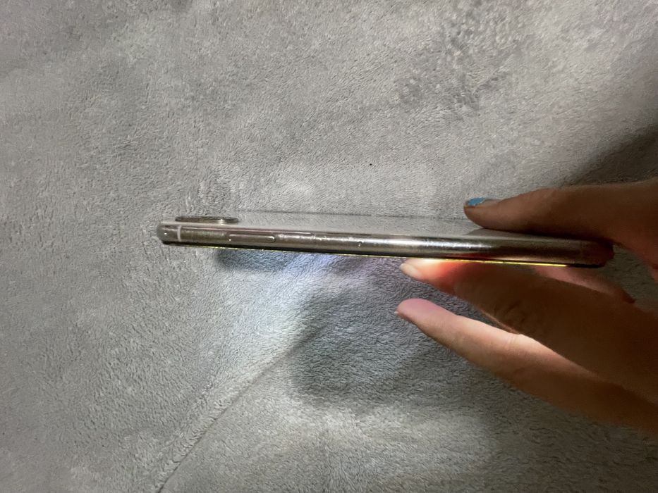 Iphone XS max dosplay cu probleme