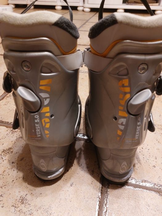 Clapari Salomon pentru femei