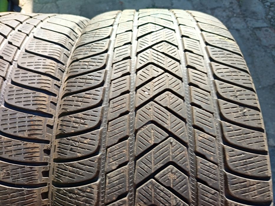 1buc Anvelope de 275 40 21 pirelli 2019 6mm