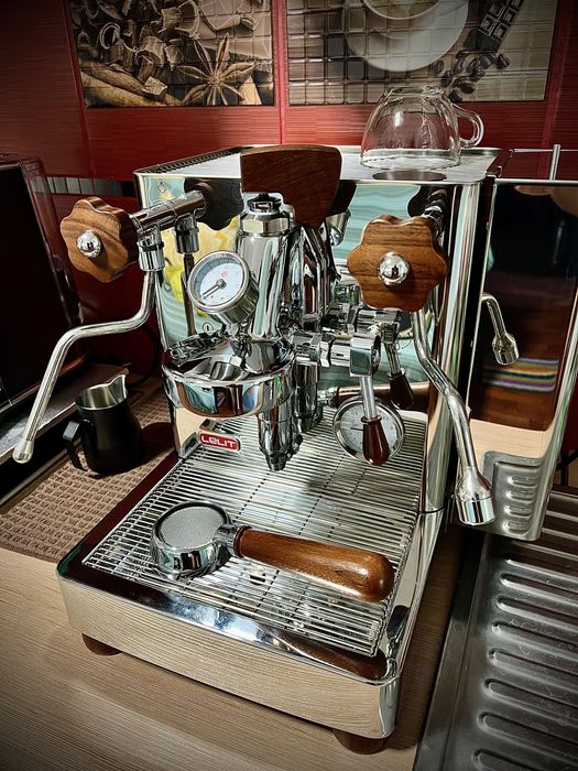 Lelit Bianca V3 espressor