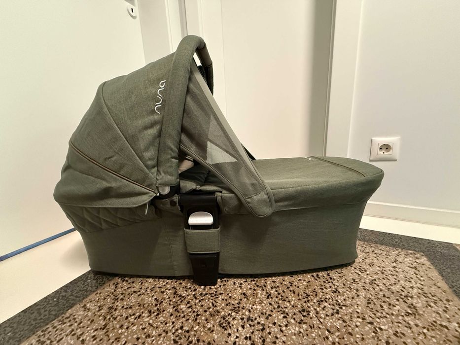 Nuna Mixx Next 3 в 1 детска количка / кошче / седалка за кола + екстри