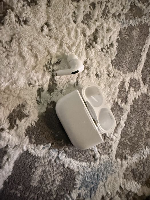 Продам AirPods 2pro gen2