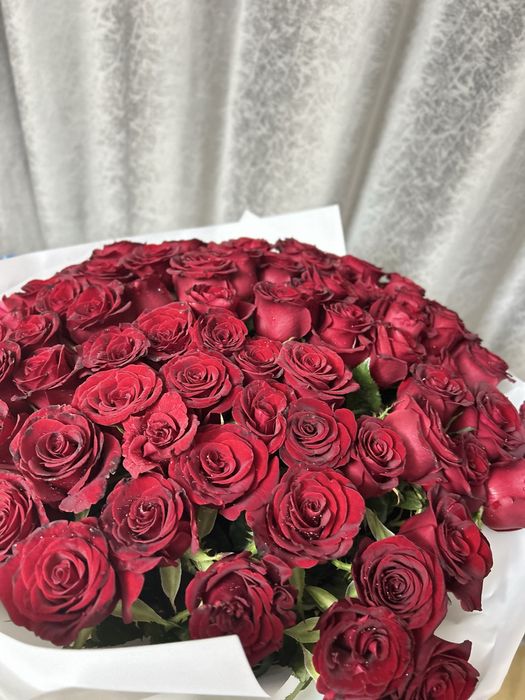 Продам 101 розу шикарный букет.