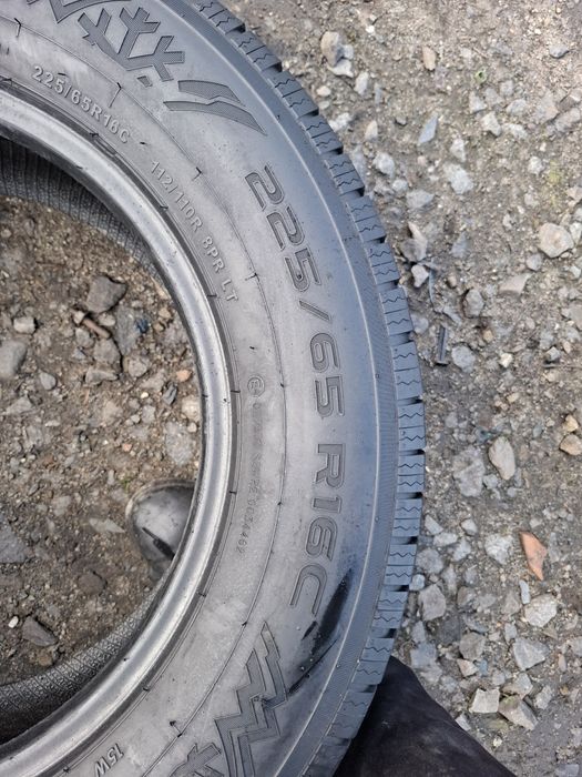Vand 1 anvelopa 225 65 16 C GTradial bună de iarna dot 2021