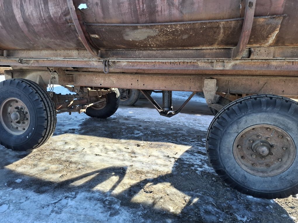 Продам прицеп ПТС 4