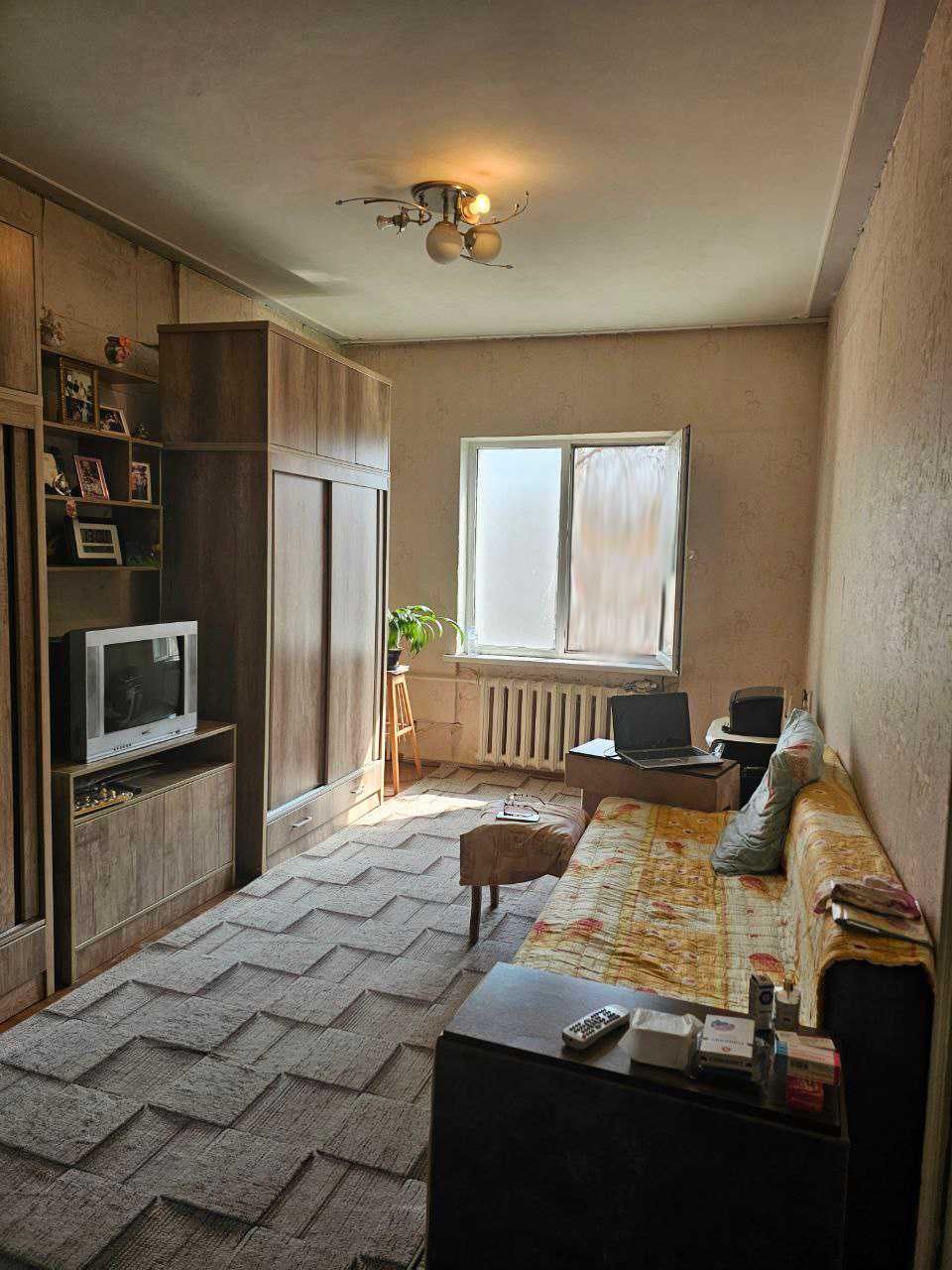 Срочно Продаю 2/4/4 кв на карасу-2