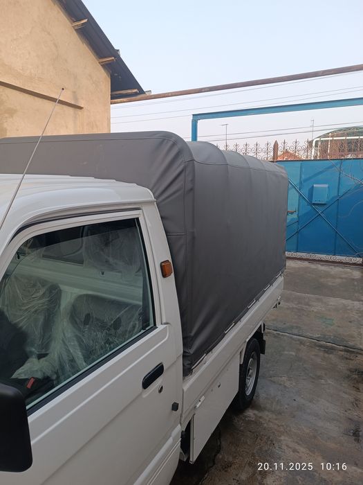 Продам раскладной тент на лабо  , новый