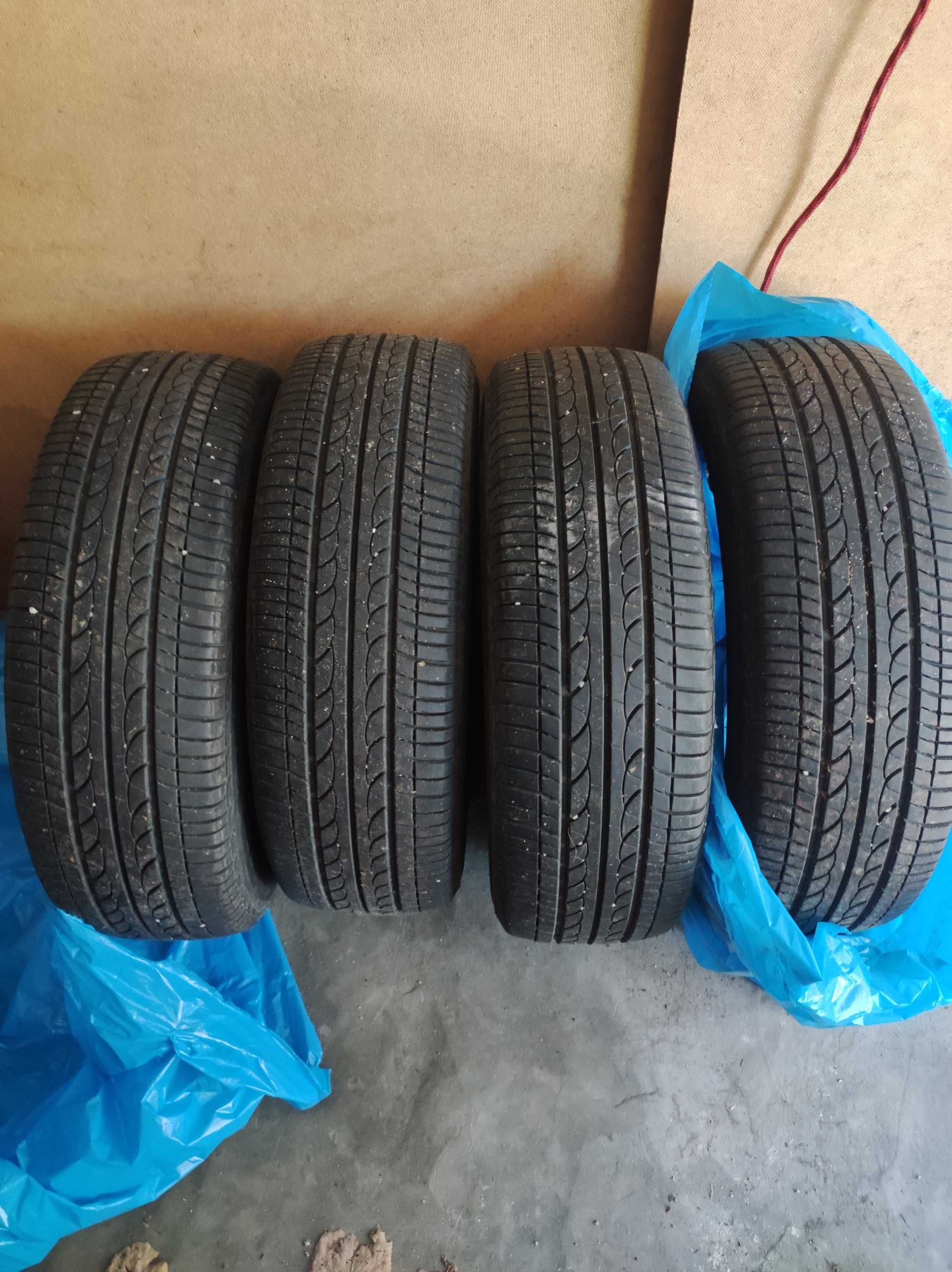 4бр. Летни гуми Bridgestone 175/70/14