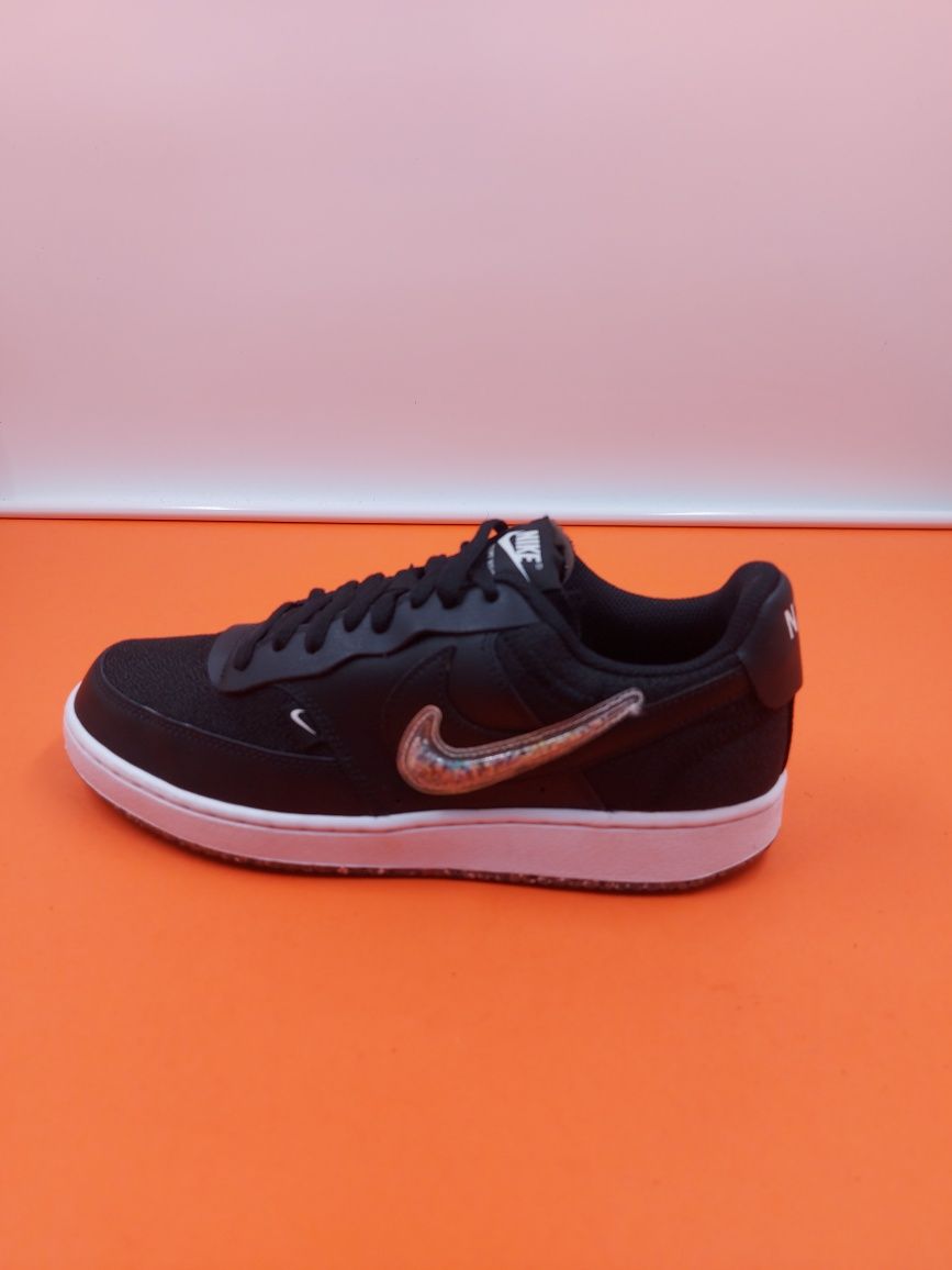 Nike Court Vision номер 42 Оригинални маратонки
