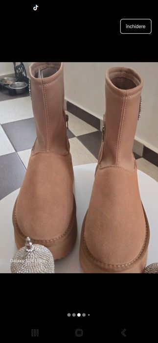 UGG- uri Liu Jo cu logo din pietre