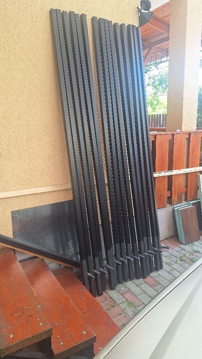 Vând stâlpi de gard