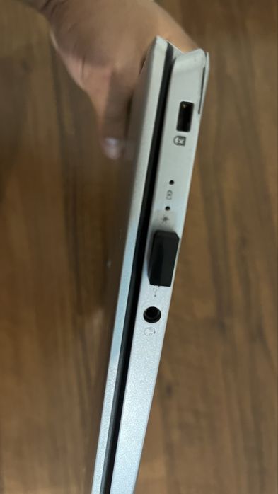 Aser Swift 1 Ultrabook отличное состояние