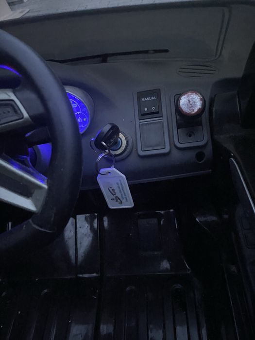 Motocicleta si masina electrica defecte