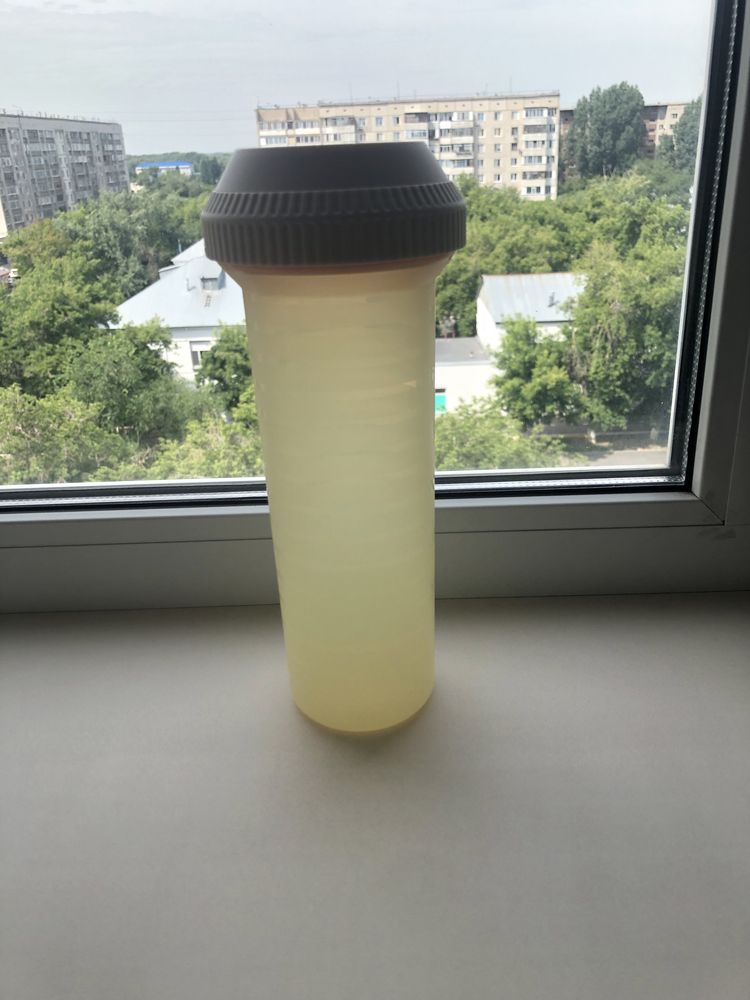 Шейкер Tupperware 750 мл