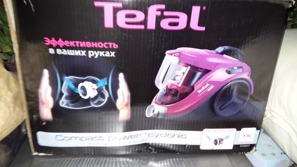 Пылесос tefal красного цвета