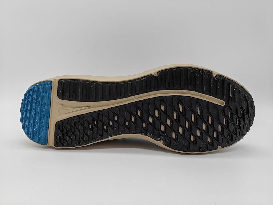 NIKE Downshifter 12