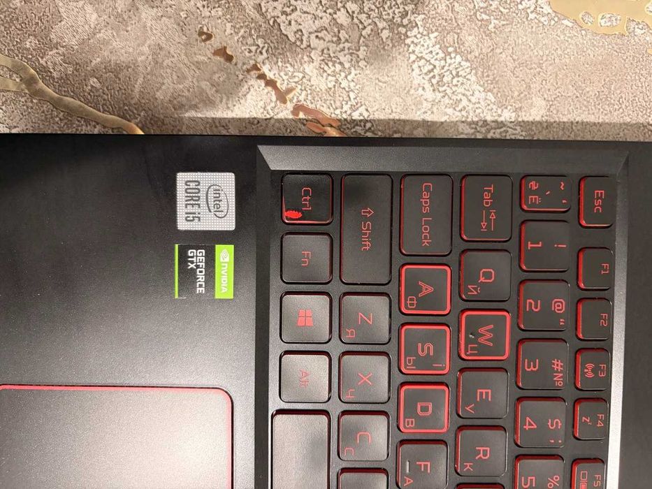 Acer Nitro AN515-55 1TB/1650 4gb/16gb ram/intel i5-10300h