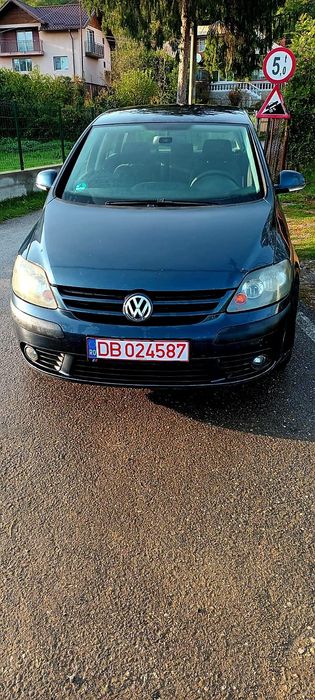 Volkswagen golf 5 plus
Volkswagen golf 5 plus