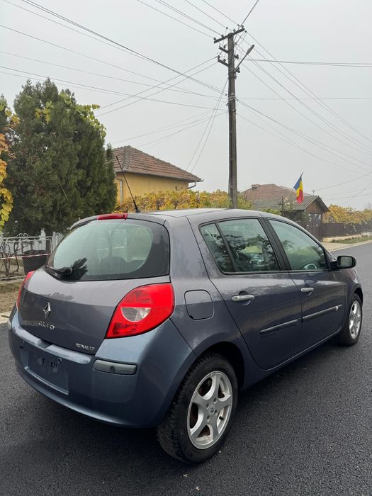 Renault Clio Climatronic/Senzori parcare/Pilot/Comenzi Benzina