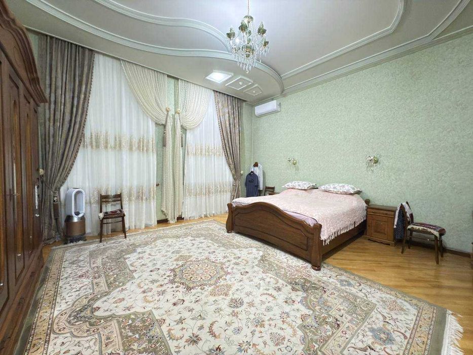 Продается авторский дом с участком Домбрабад SH83