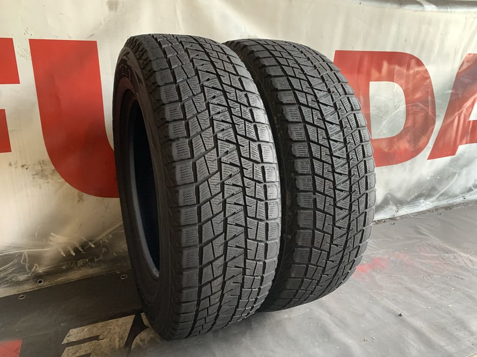 235 65 17, Зимни гуми, Bridgestone BlizzakDM-V1, 2 броя